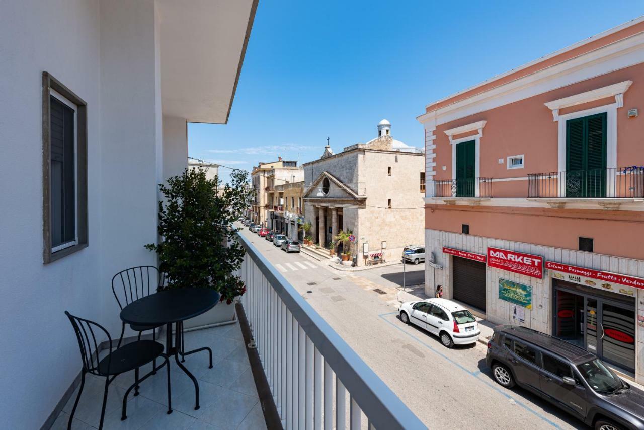 Sinestesia Polignano a Mare Bagian luar foto